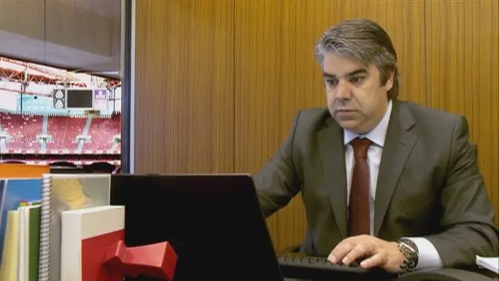 Jogador do Marítimo aliciado para perder jogo denuncia envolvimento do assessor jurídico do Benfica