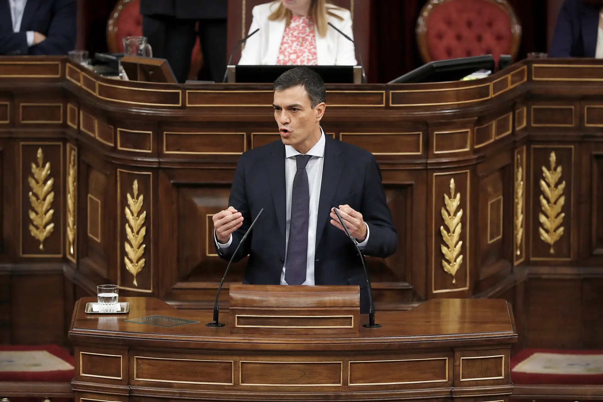 Líder do PSOE diz que vai ser escrita uma nova página da democracia em Espanha