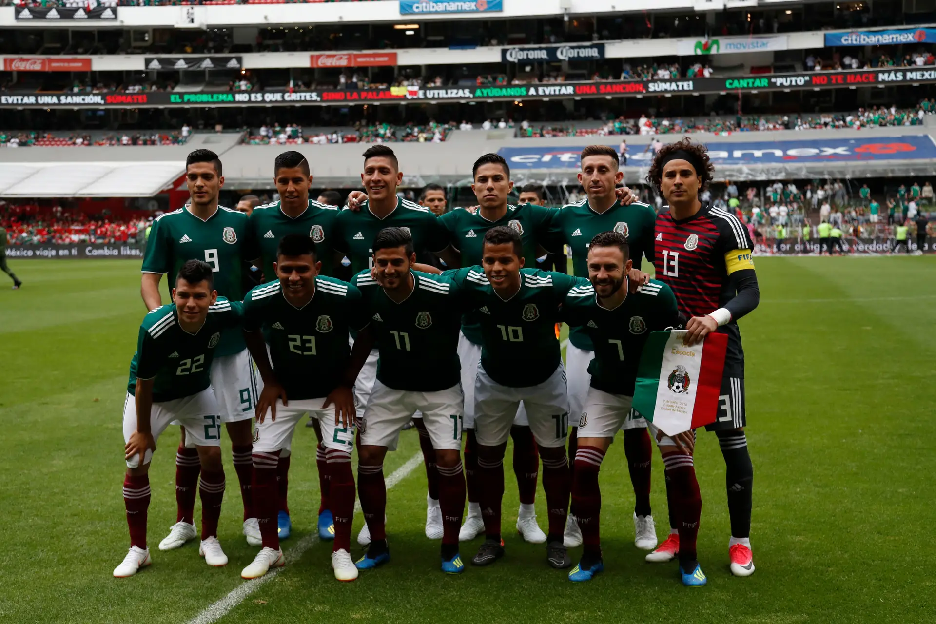 Quatro "portugueses" na lista final da seleção do México