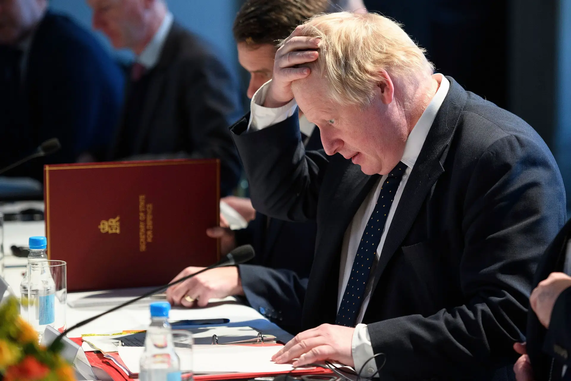 Boris Johnson admite que negociações sobre Brexit vão entrar em "crise"