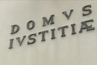 Relação de Guimarães condena juiz por violência doméstica