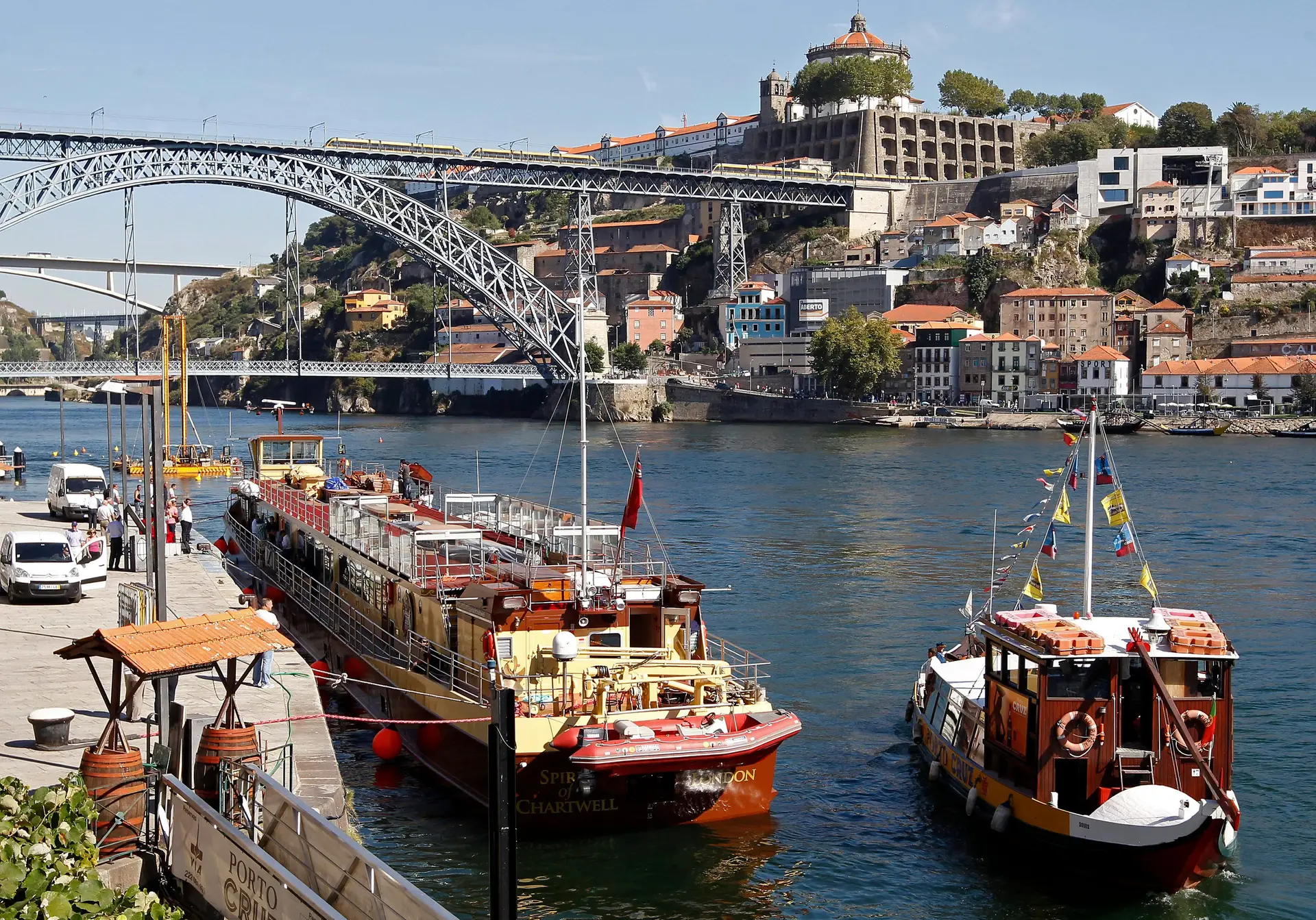 Há cada vez mais americanos a visitar Portugal pela gastronomia, vinhos e paisagens