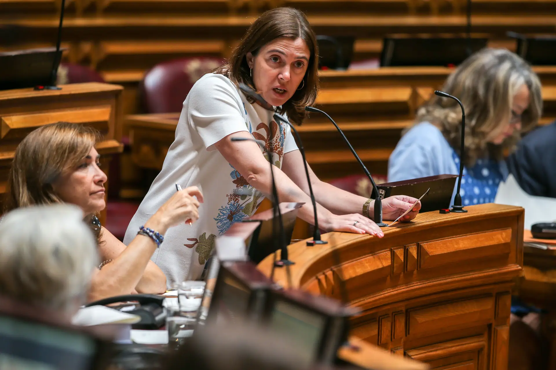 PS diz que políticas do anterior Governo "custaram" a Portugal 20 mil crianças por ano