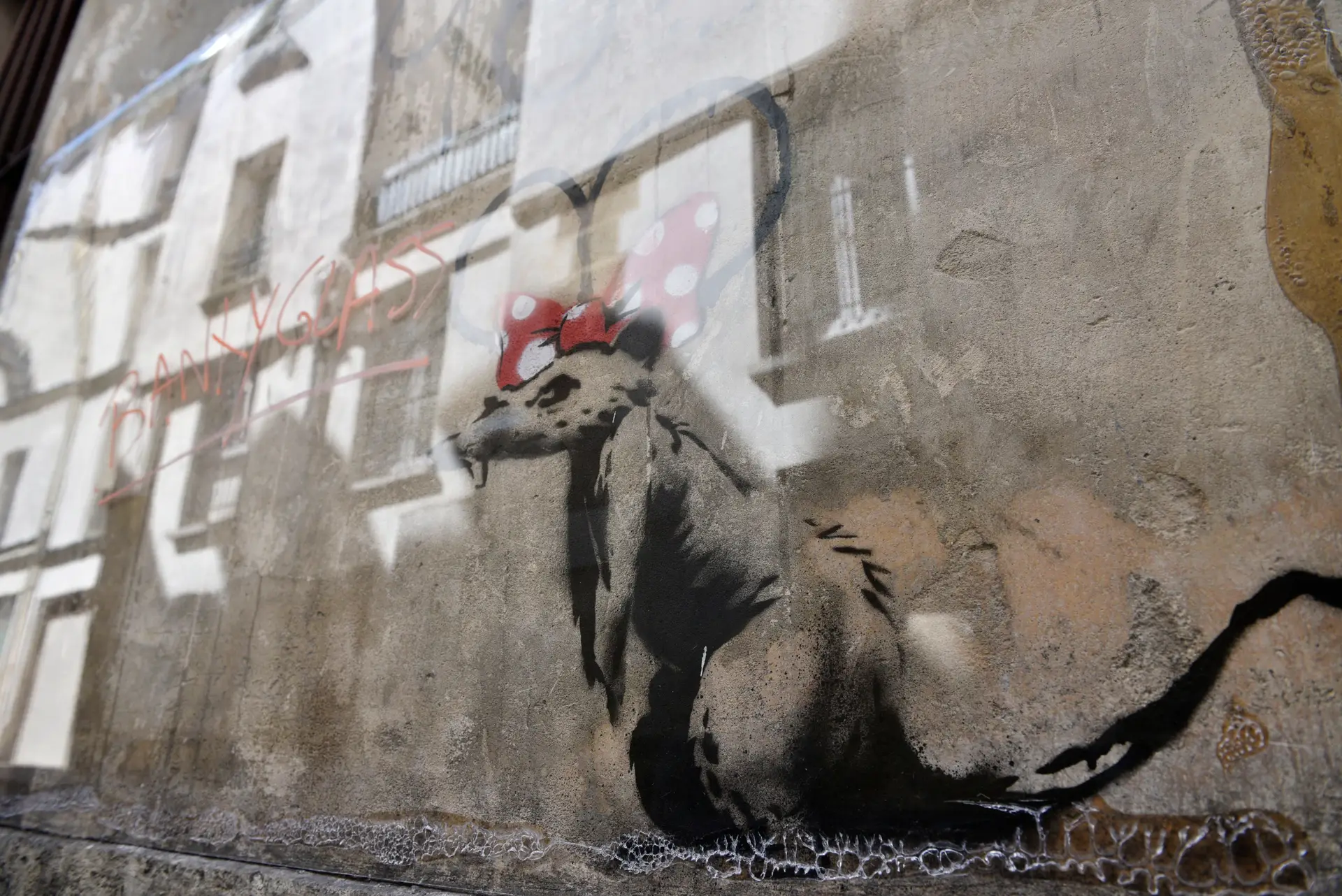 Banksy reivindica autoria de novas obras em Paris
