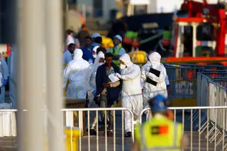 França vai acolher "cerca de 80" refugiados do Aquarius e 52 do Lifeline