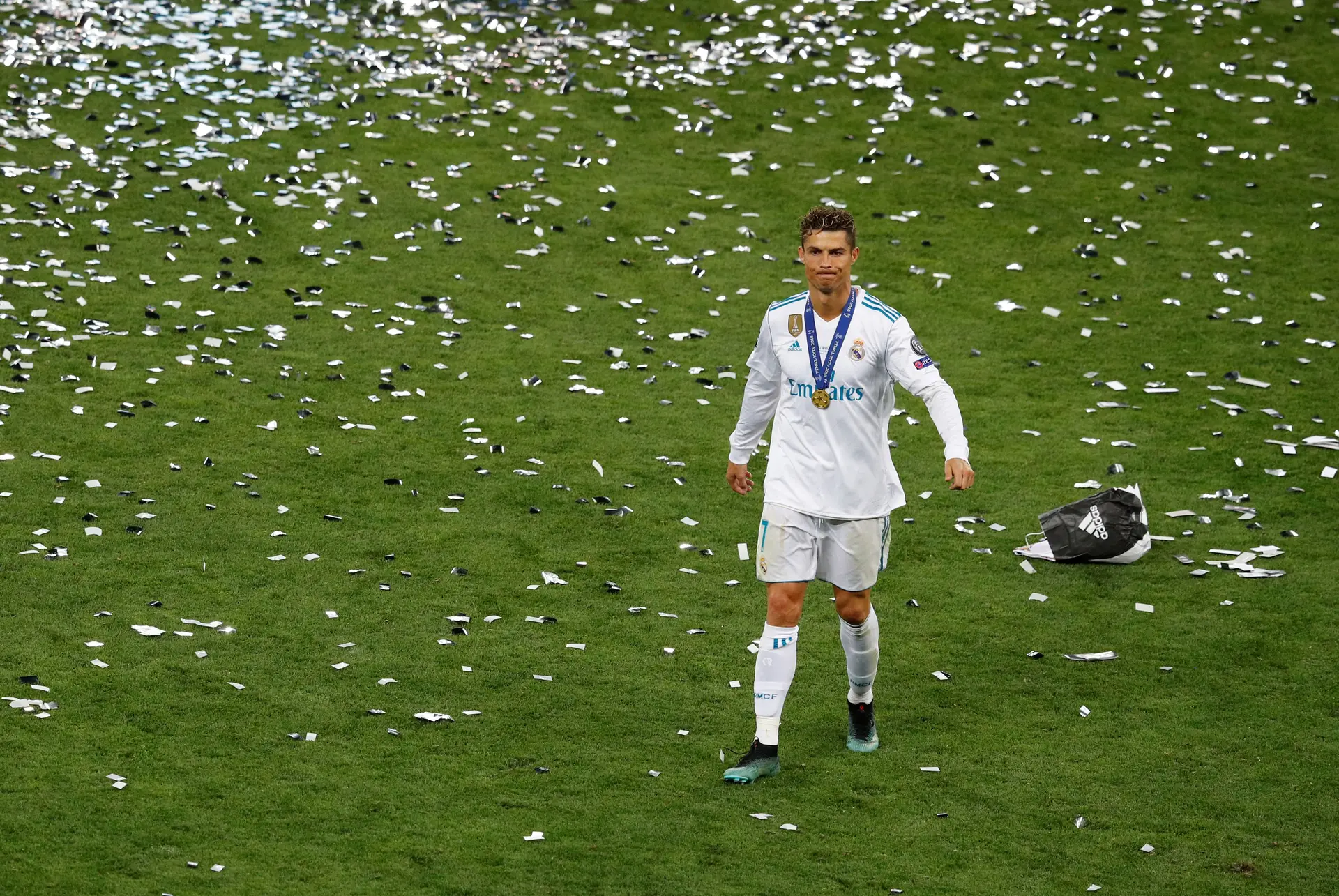 Florentino Pérez e Jorge Mendes reúnem-se para decidir futuro de Ronaldo