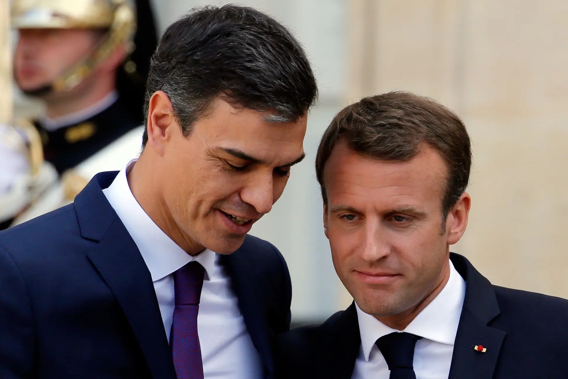 Macron, Sánchez e Juncker em Lisboa no próximo dia 27 a convite de Costa