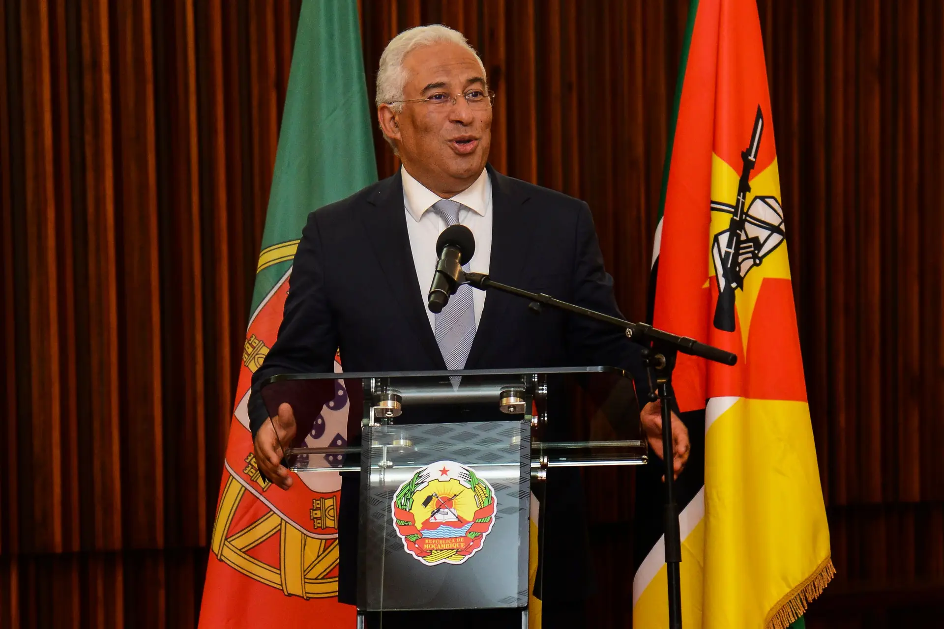 Governo português saúda acordo para desarmamento da Renamo