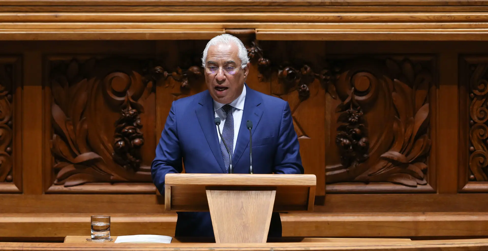 Costa avisa que caminho do país tem de ser percorrido “sem recuos ou impasses”