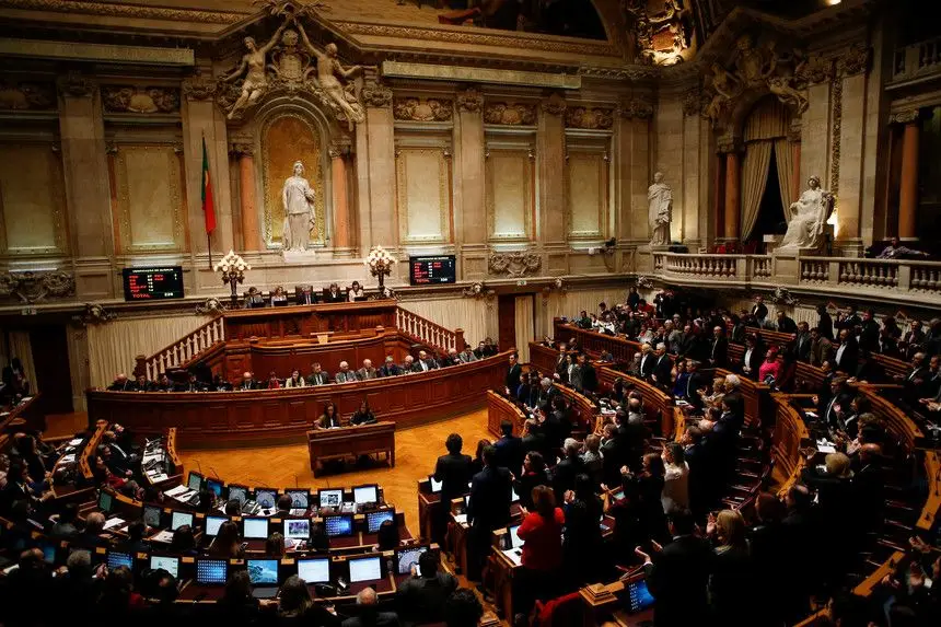 Parlamento aprova "aprimoramento" do direito de preferência pelos arrendatários
