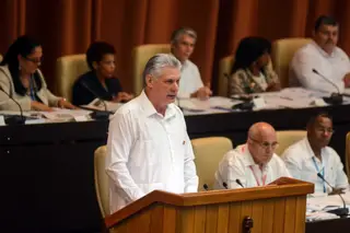 Cuba despede-se do comunismo e abre portas ao casamento gay