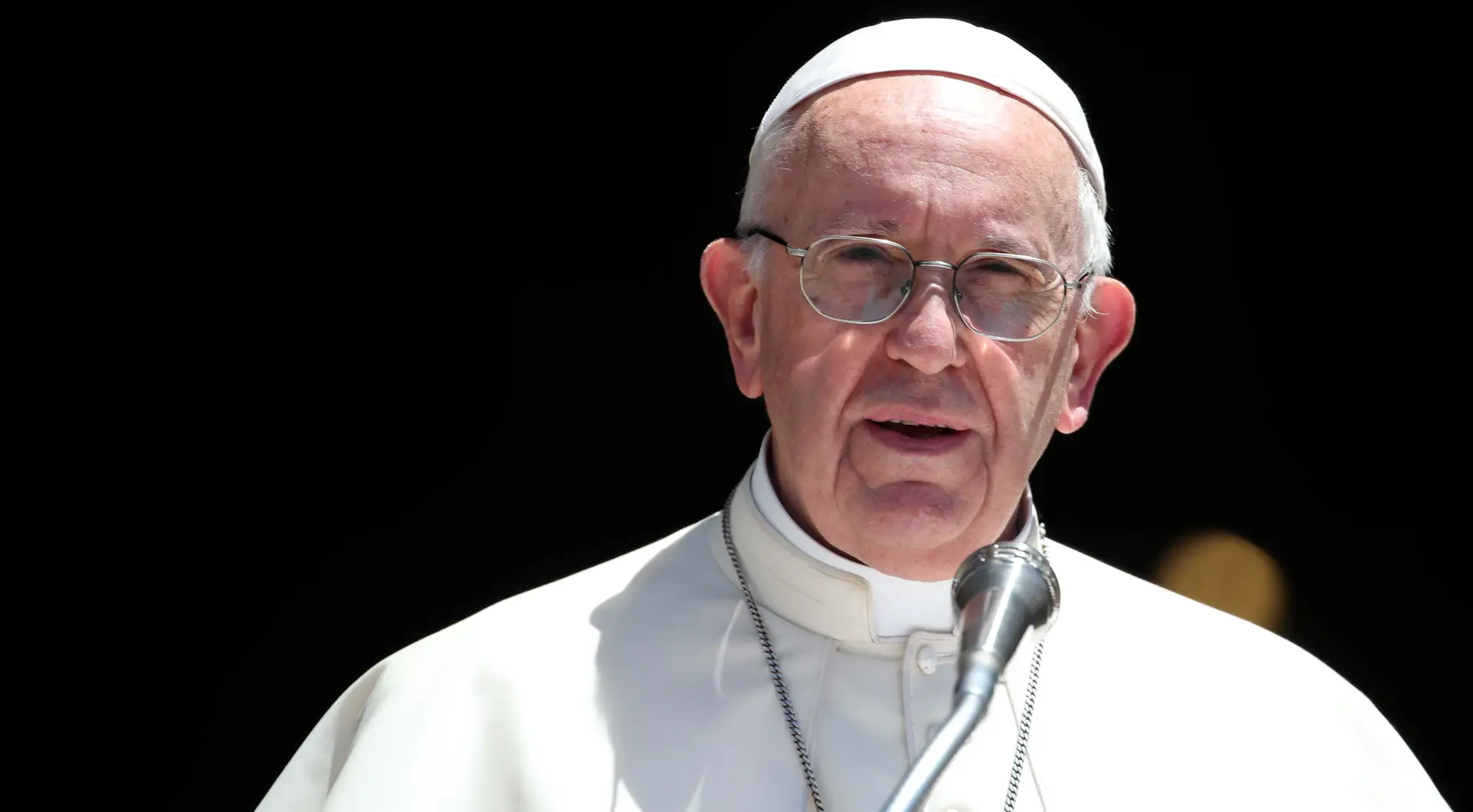 Papa pede luta firme contra tráfico de seres humanos