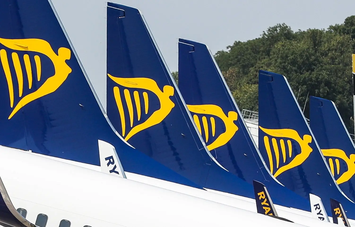Quase 400 voos da Ryanair cancelados na sexta-feira por causa da greve dos pilotos