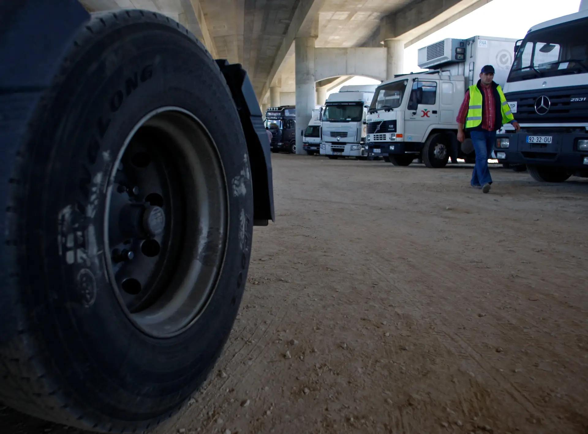 Associação de transporte de mercadorias admite medidas de protesto caso Governo não reforce apoio ao setor