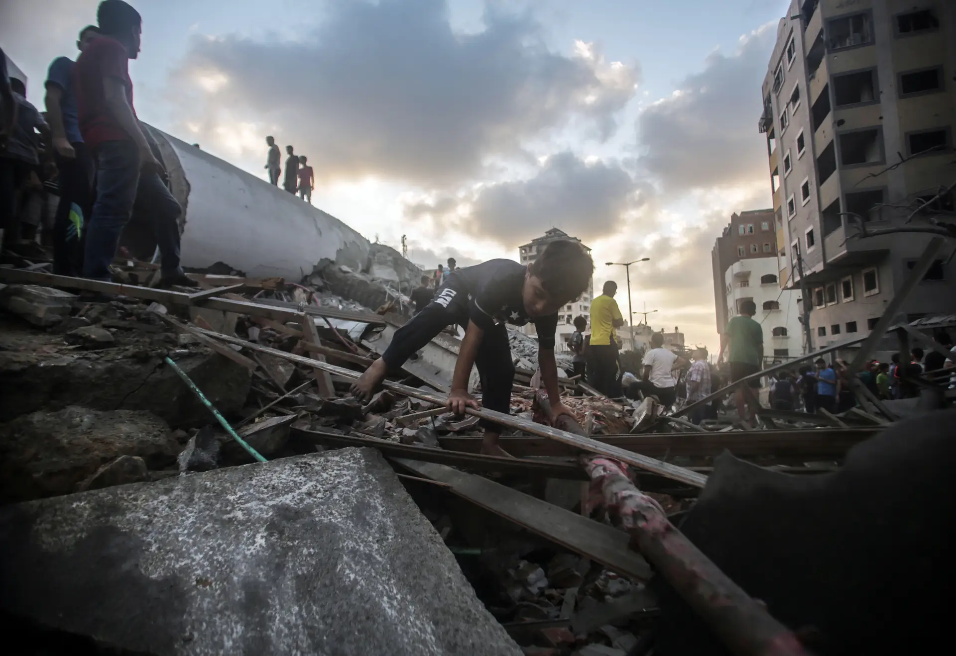 Ataque israelita na Faixa de Gaza faz 18 feridos palestinianos
