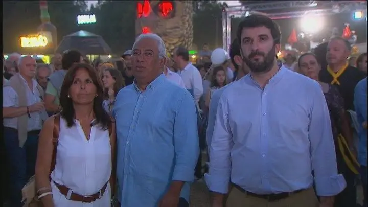 Vilar de Mouros recebe visita surpresa de António Costa
