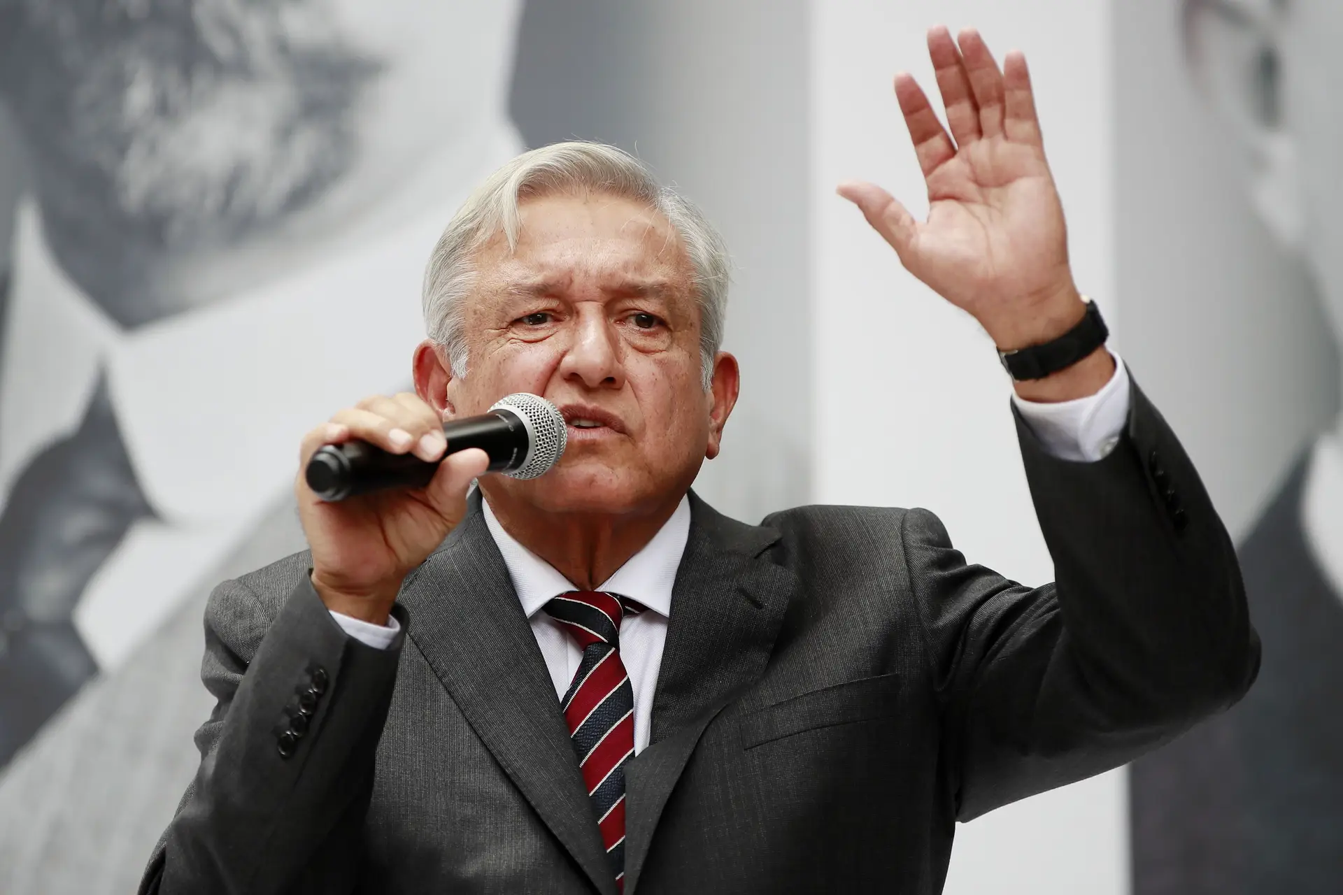 Presidente do México saúda acordo comercial com EUA
