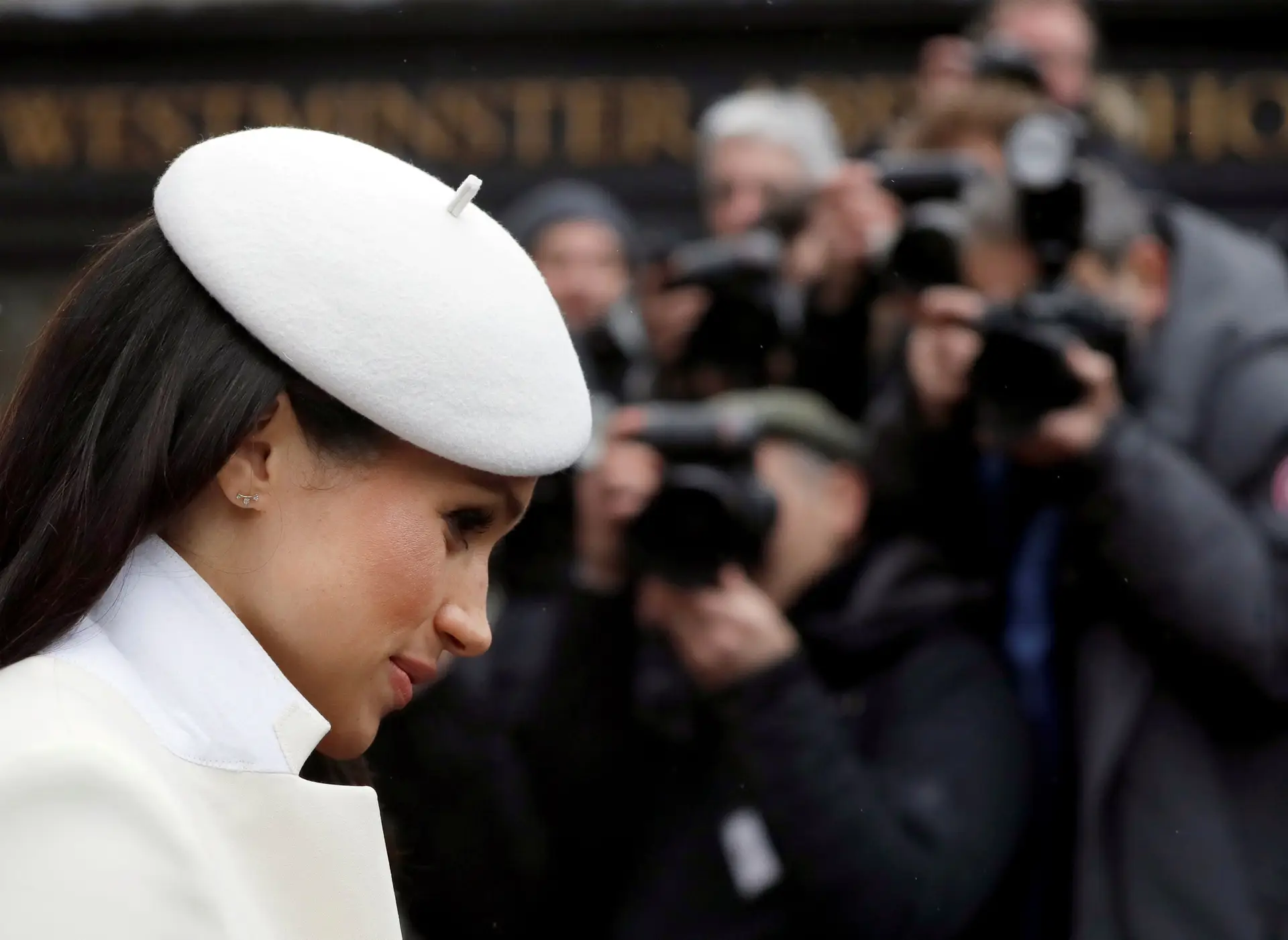 Meghan é a mulher mais bem vestida de 2018