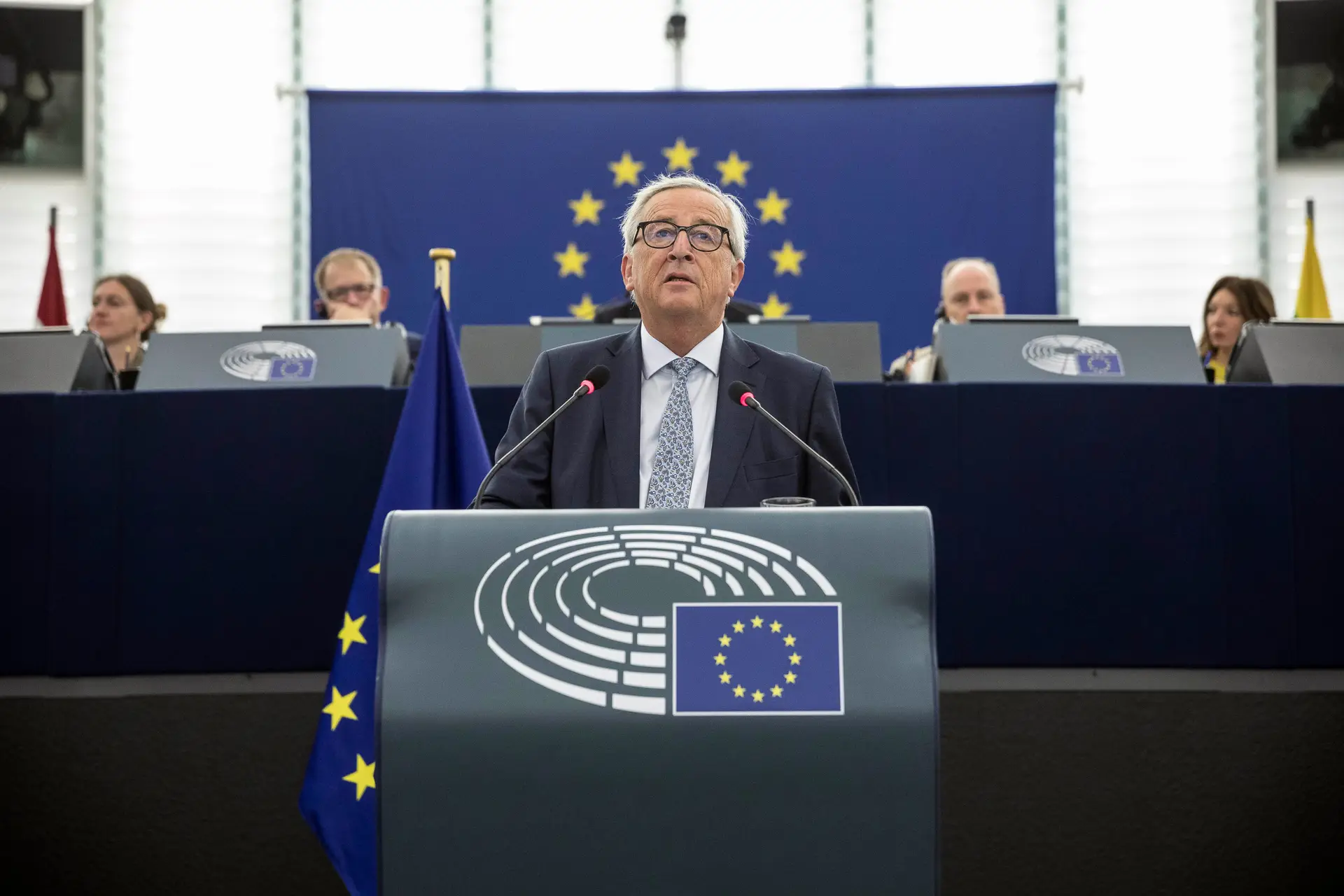 Juncker quer reforçar a Procuradoria Europeia para combater conteúdos terroristas online