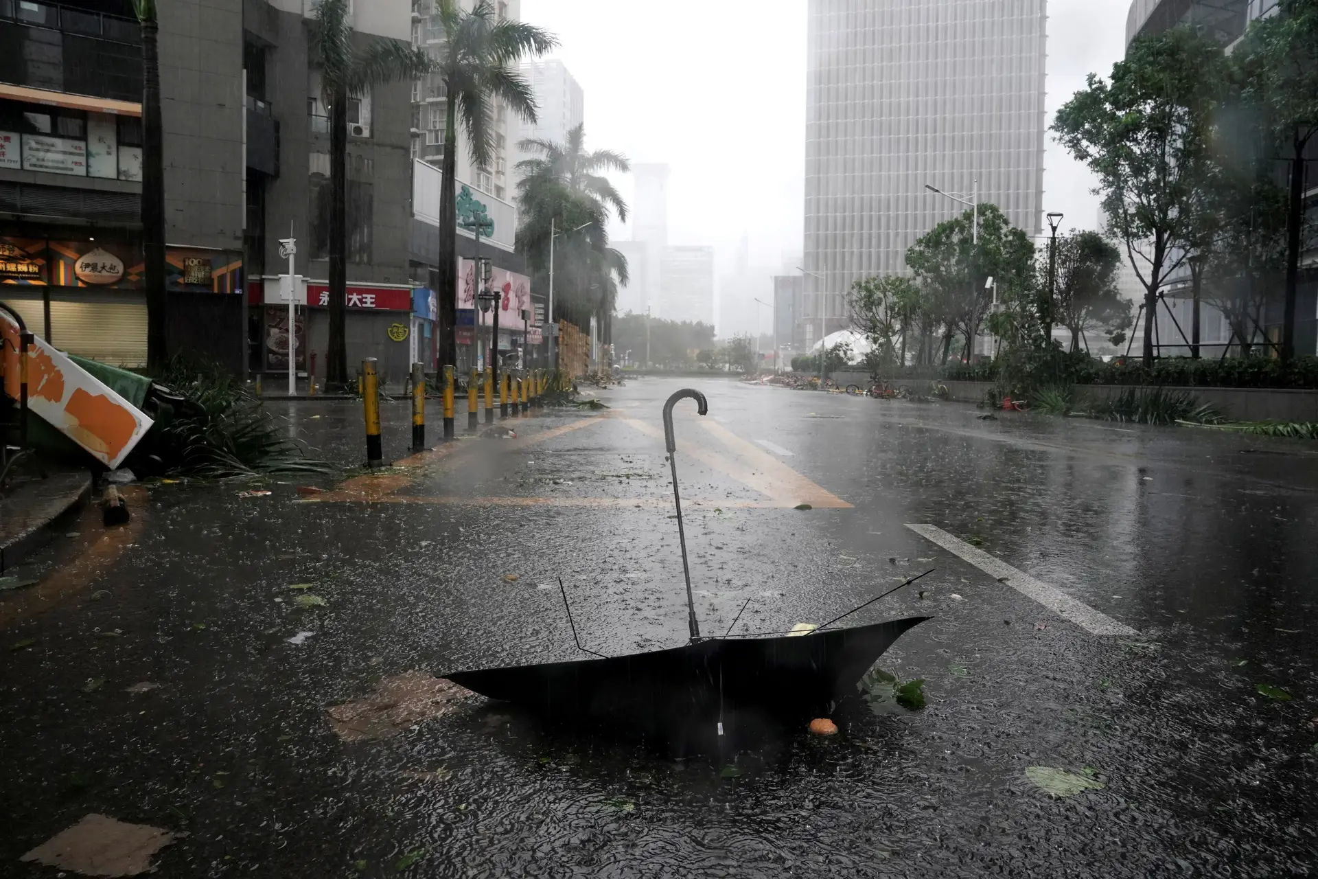 Pelo menos dois mortos no sul da China devido ao tufão Mangkhut