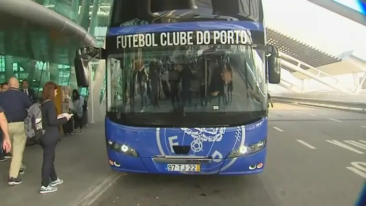 Sic Noticias Fc Porto A Caminho Da Alemanha Para Defrontar O Schalke 04