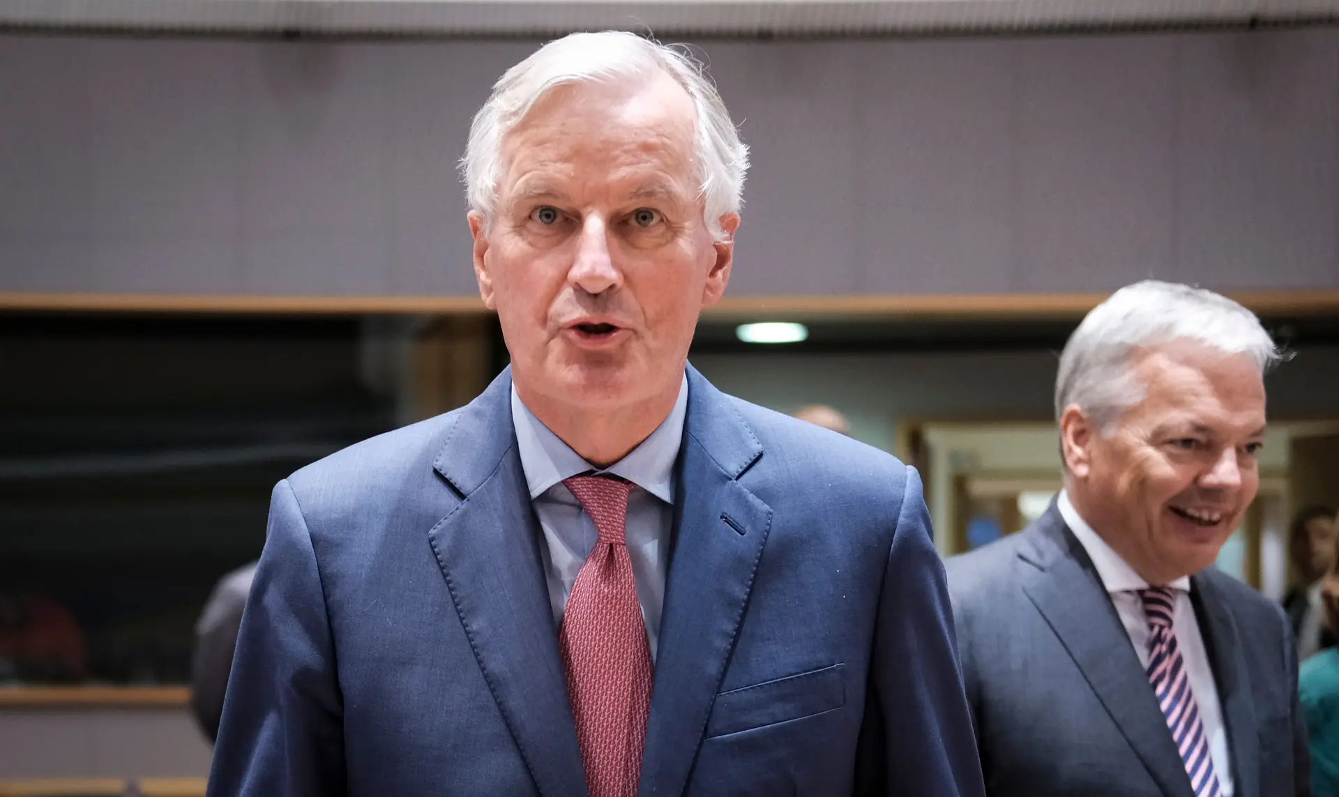 Barnier reitera que "mês de outubro é o momento da verdade" para o Brexit