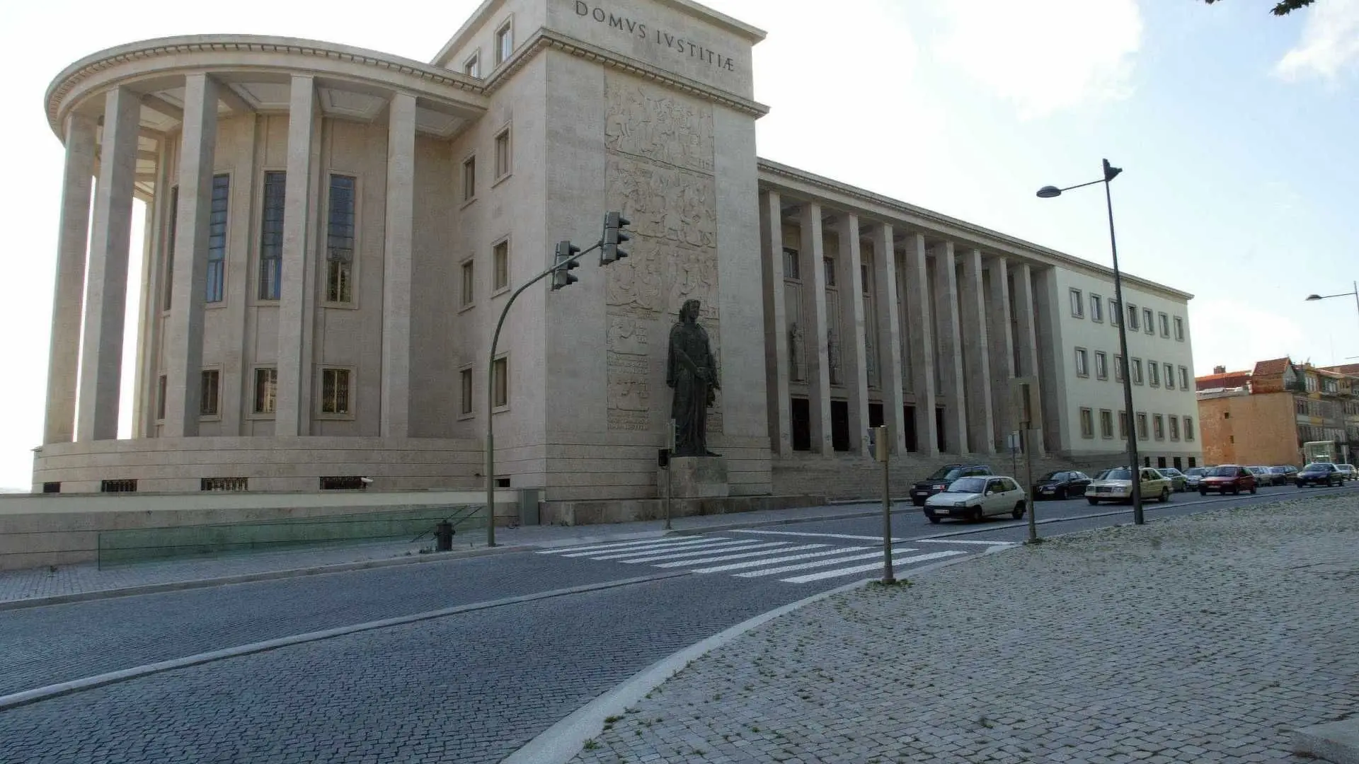 Porto protesta quarta-feira contra sentença que desvalorizou violação de mulher