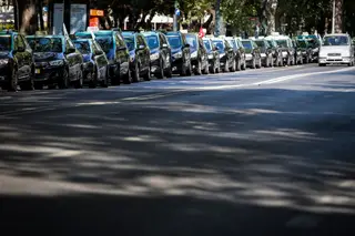 Já há dezenas de táxis parados em Lisboa sem gasóleo  