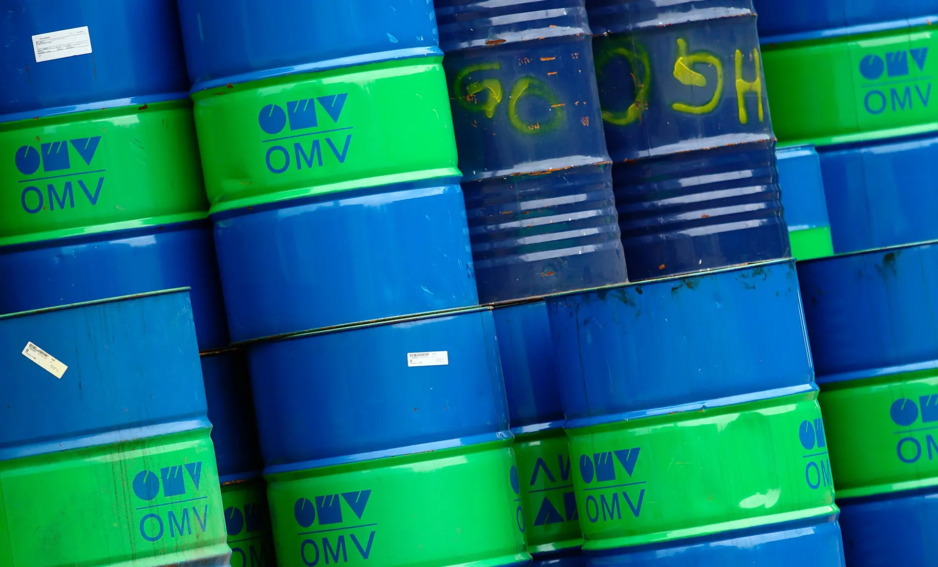 Preço do barril de petróleo atinge máximos de 2014