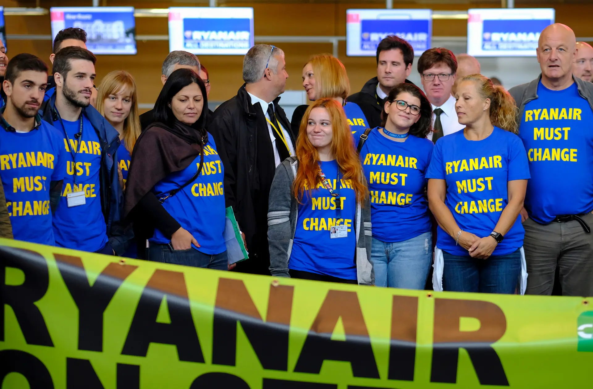 37 cancelamentos em Portugal na manhã de "lamentável e desnecessária greve" na Ryanair