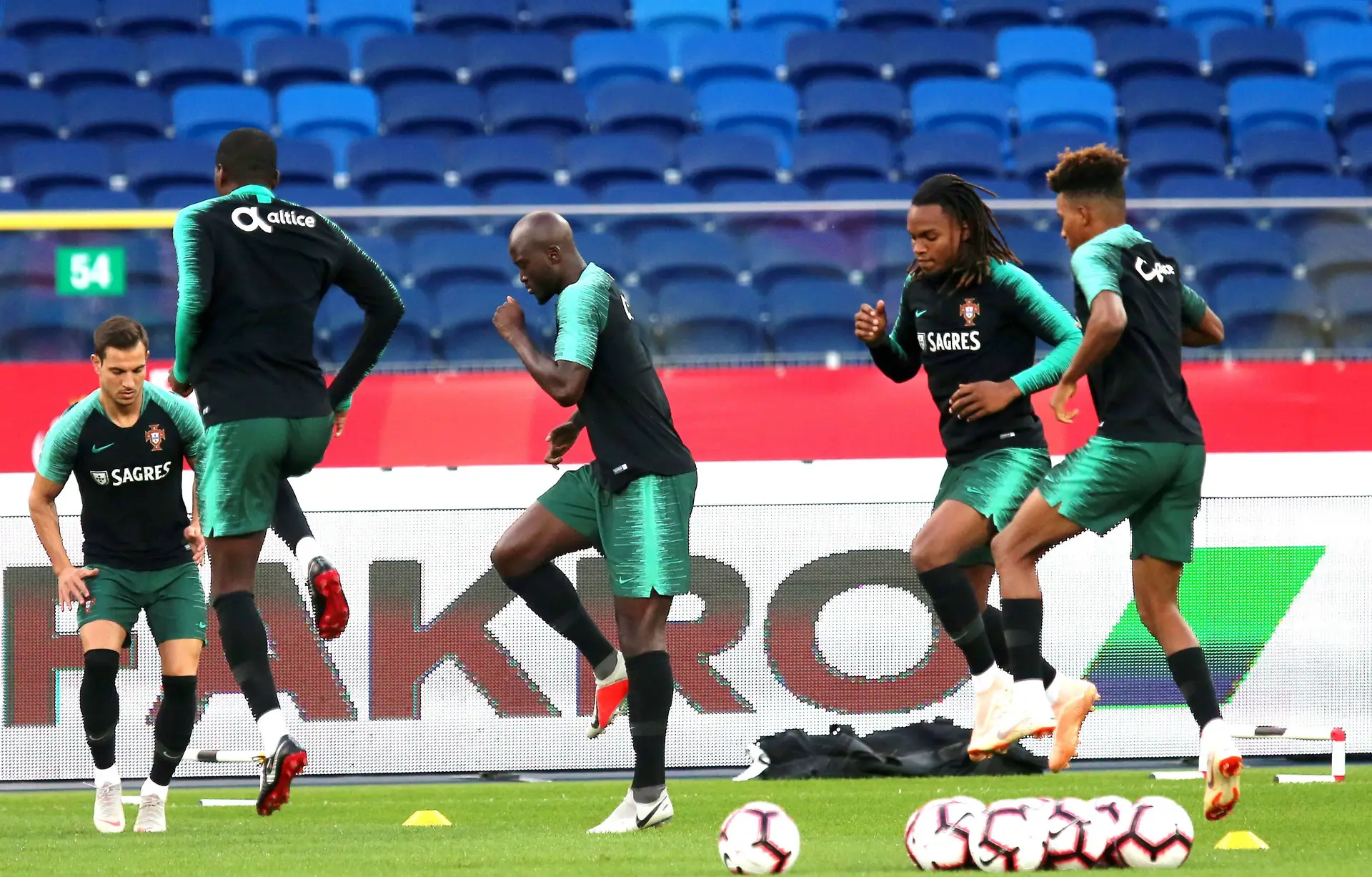 Seleção nacional cumpre primeiro treino na Polónia