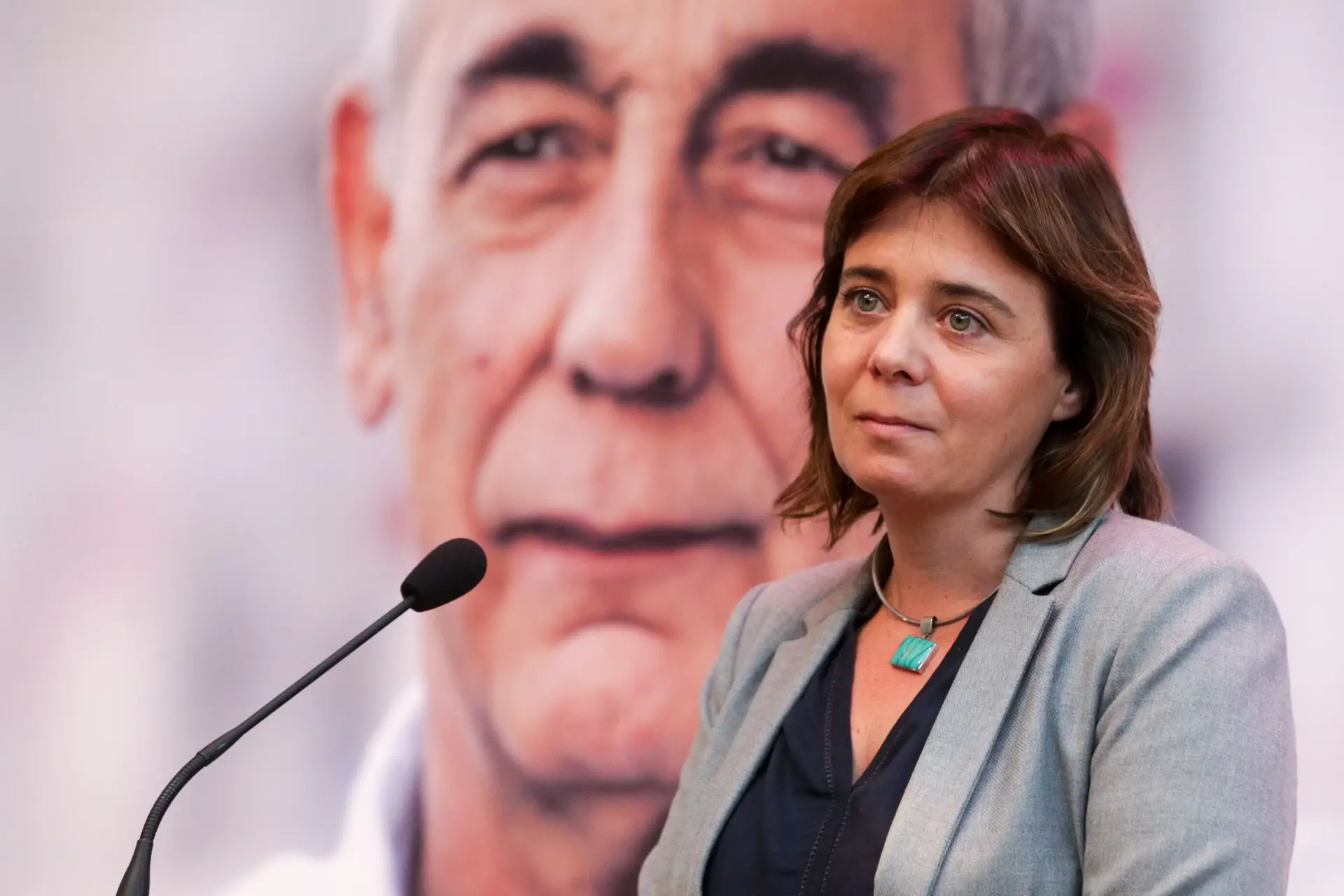 BE diz que mudanças no Governo apanham o país um bocadinho desprevenido