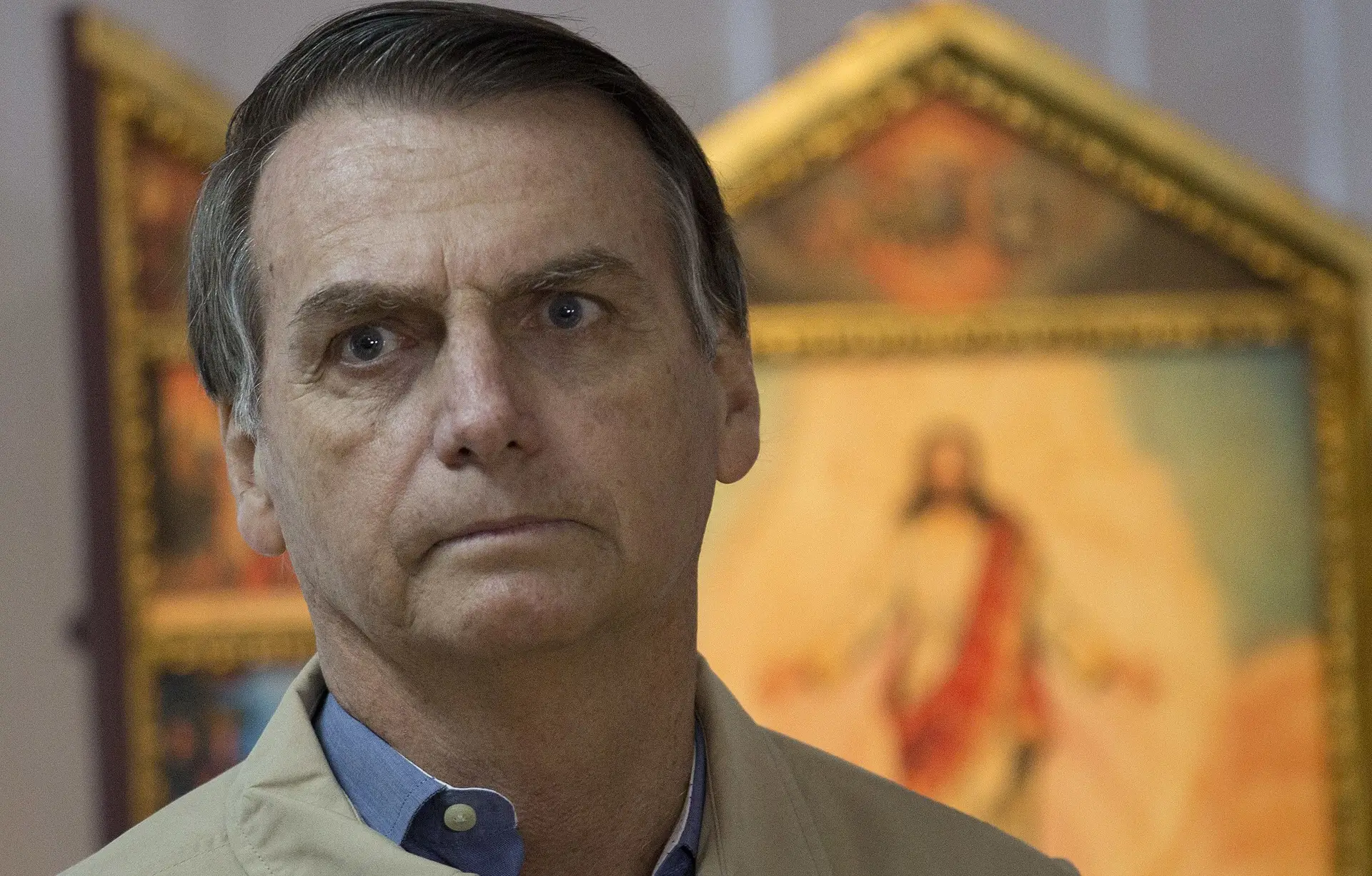 Candidatura de Bolsonaro pode ser impugnada se for provado financiamento empresarial