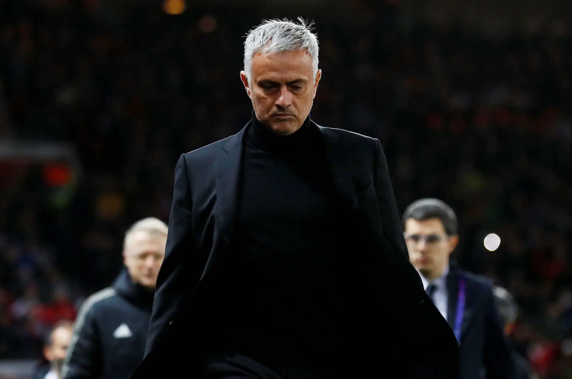 Mourinho foi a pé para Old Trafford devido a novo atraso do autocarro da equipa