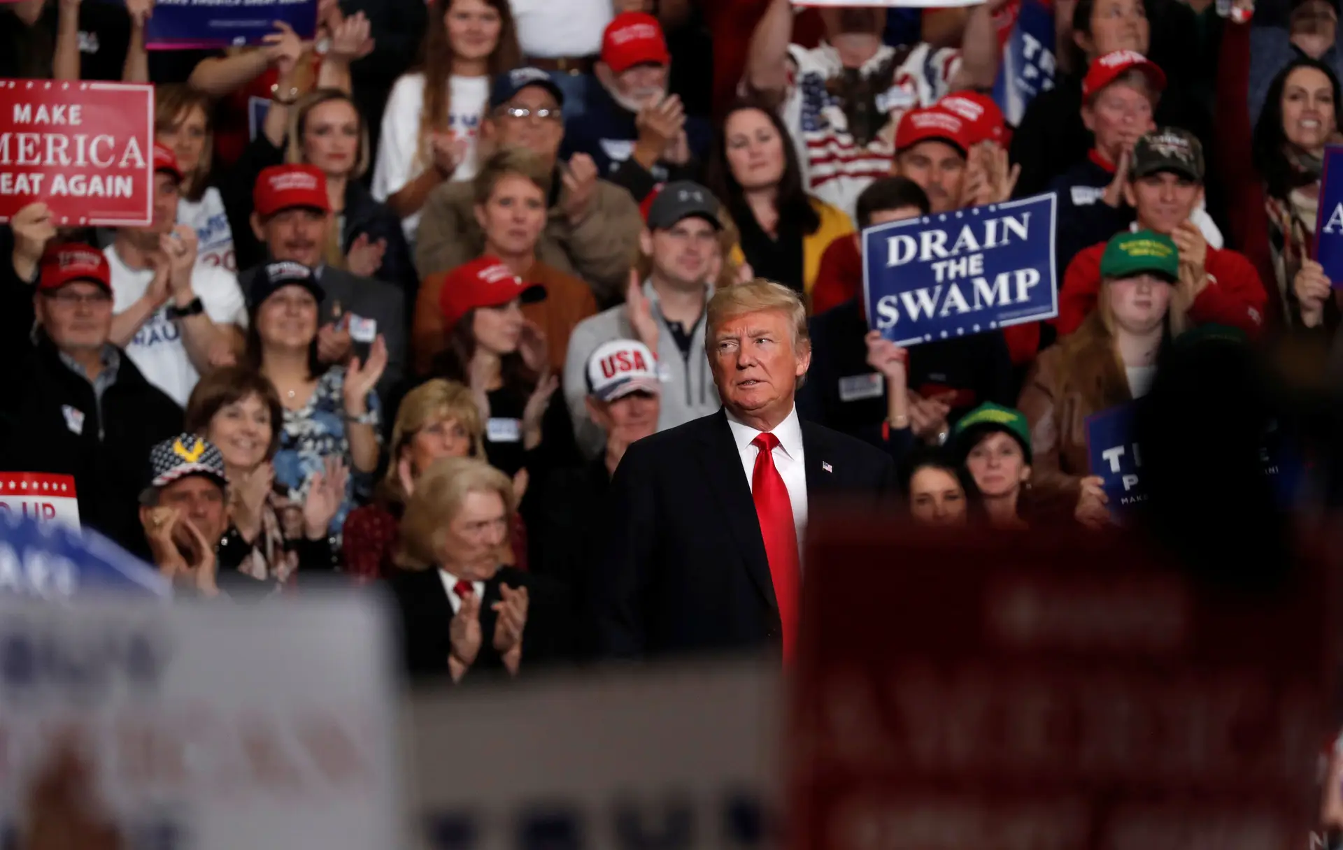 Eleições intercalares nos EUA decidem futuro político de Trump