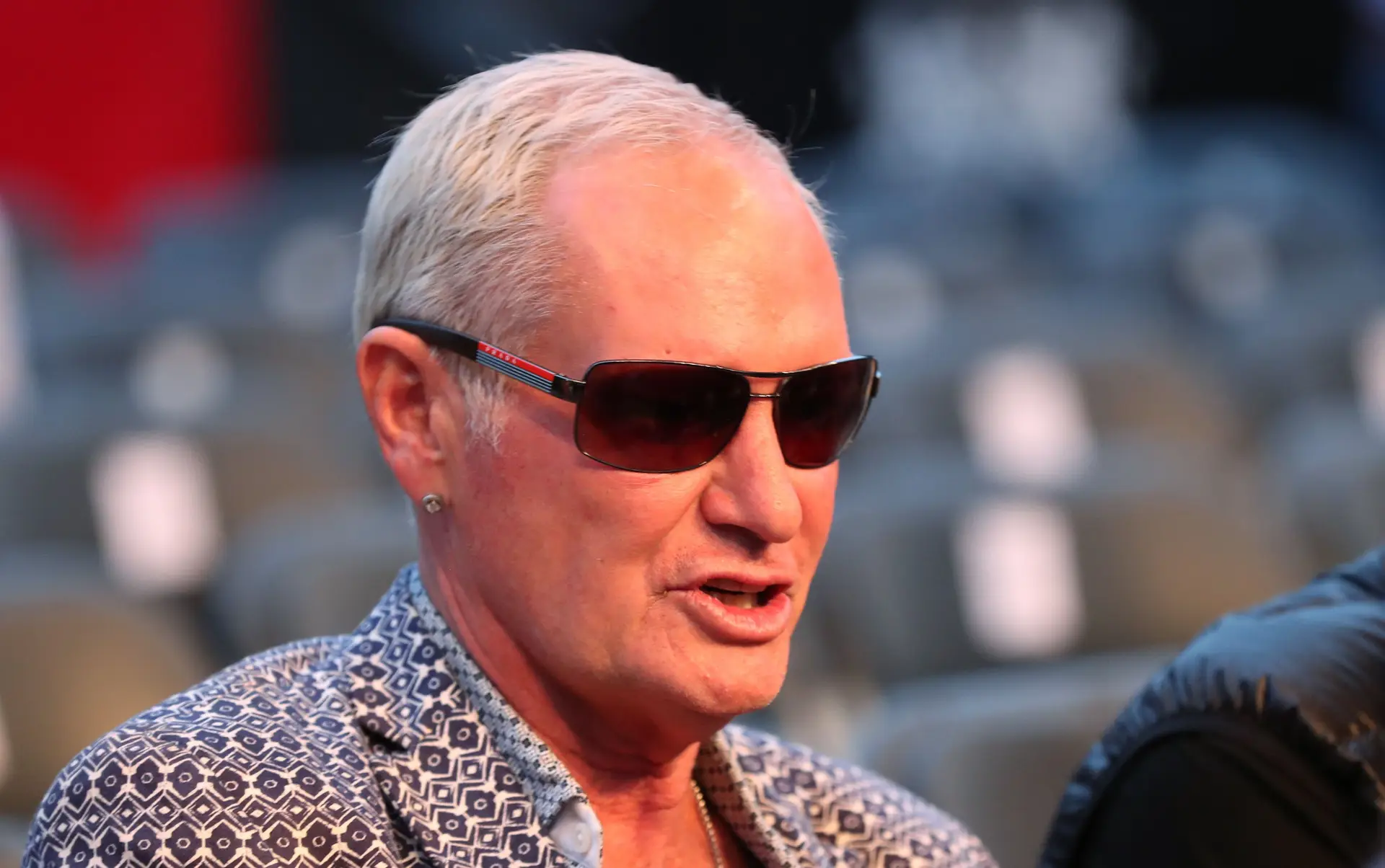 Paul Gascoigne acusado de assédio sexual em comboio em Inglaterra