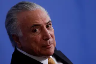 Políticos brasileiros comemoram e lamentam prisão de Temer
