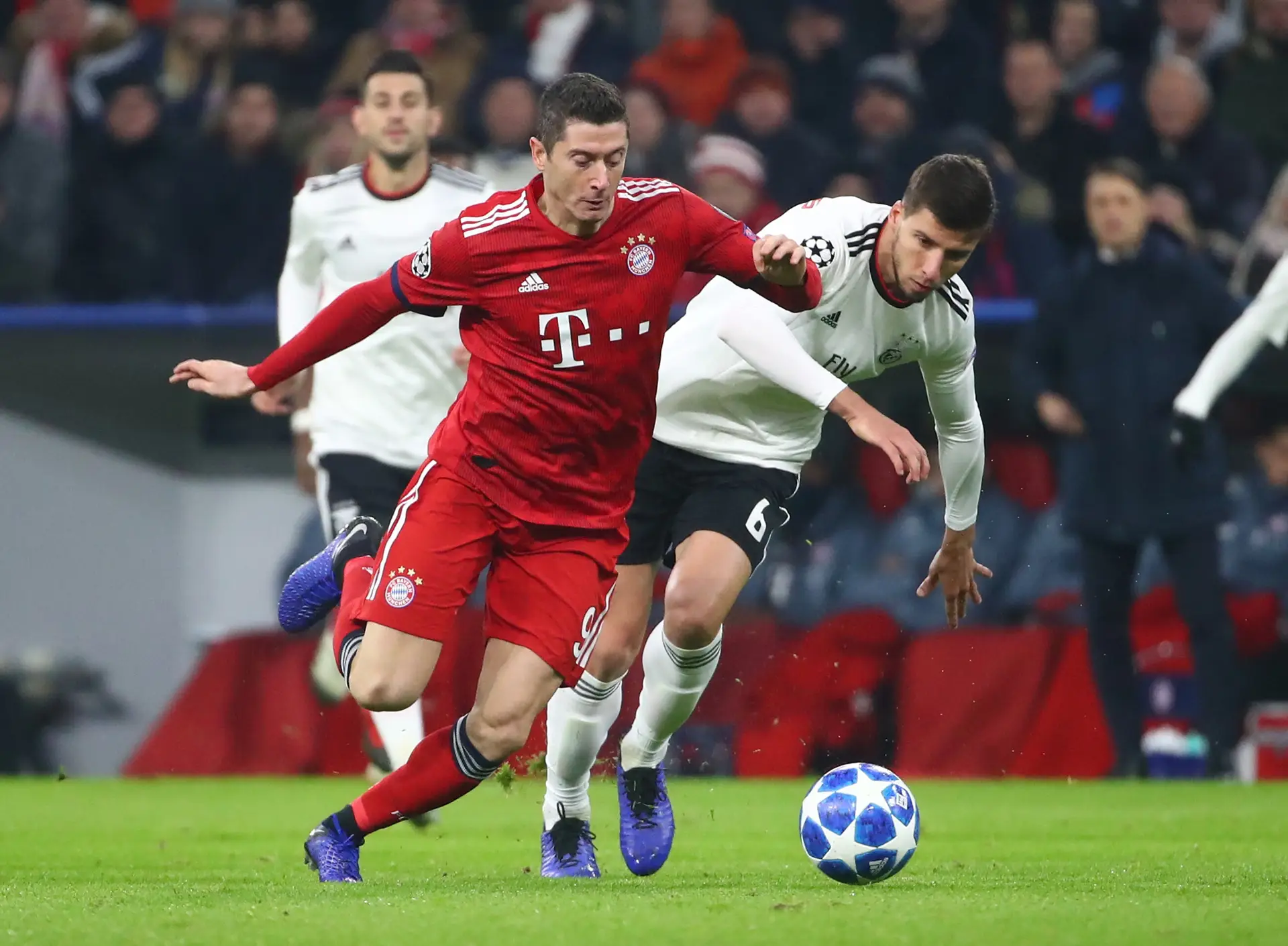 Benfica fora da Liga dos Campeões