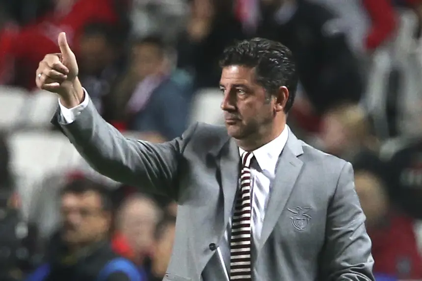 Rui Vitoria Mantem Se No Comando Tecnico Do Benfica Sic Noticias