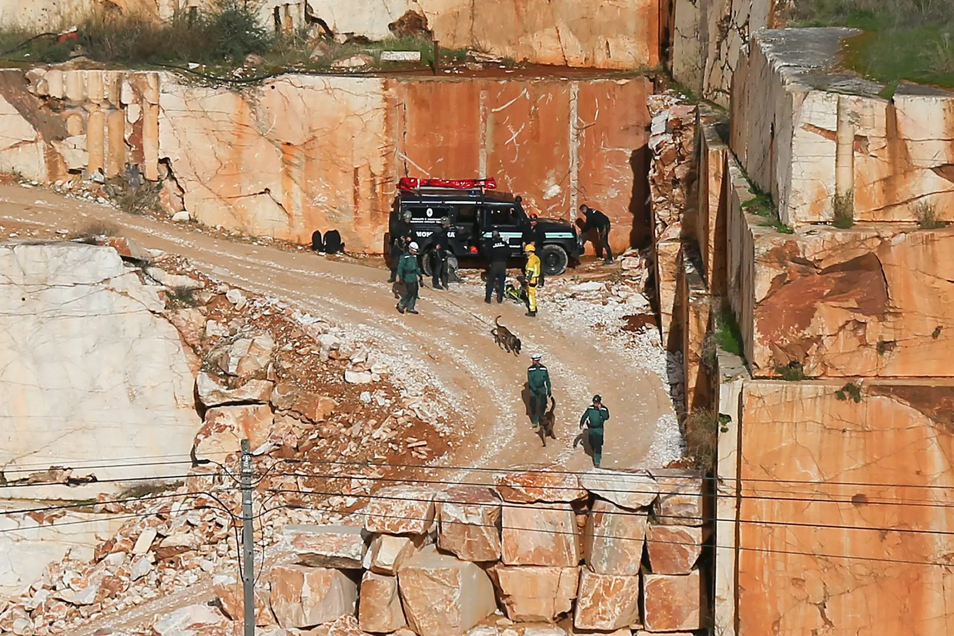 Parlamento aprova voto de pesar pelas vítimas do desabamento em Borba