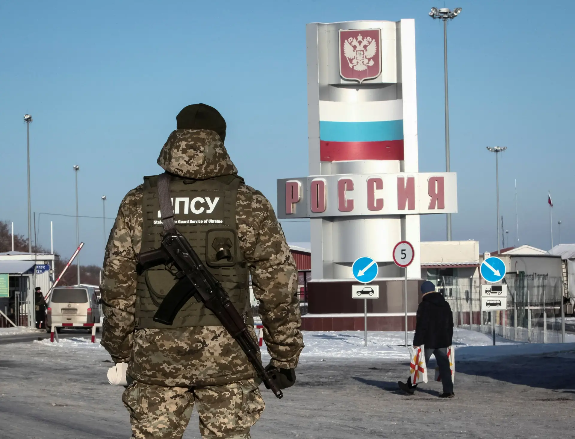 Ucrânia proíbe a entrada no país a homens russos entre os 16 e os 60 anos