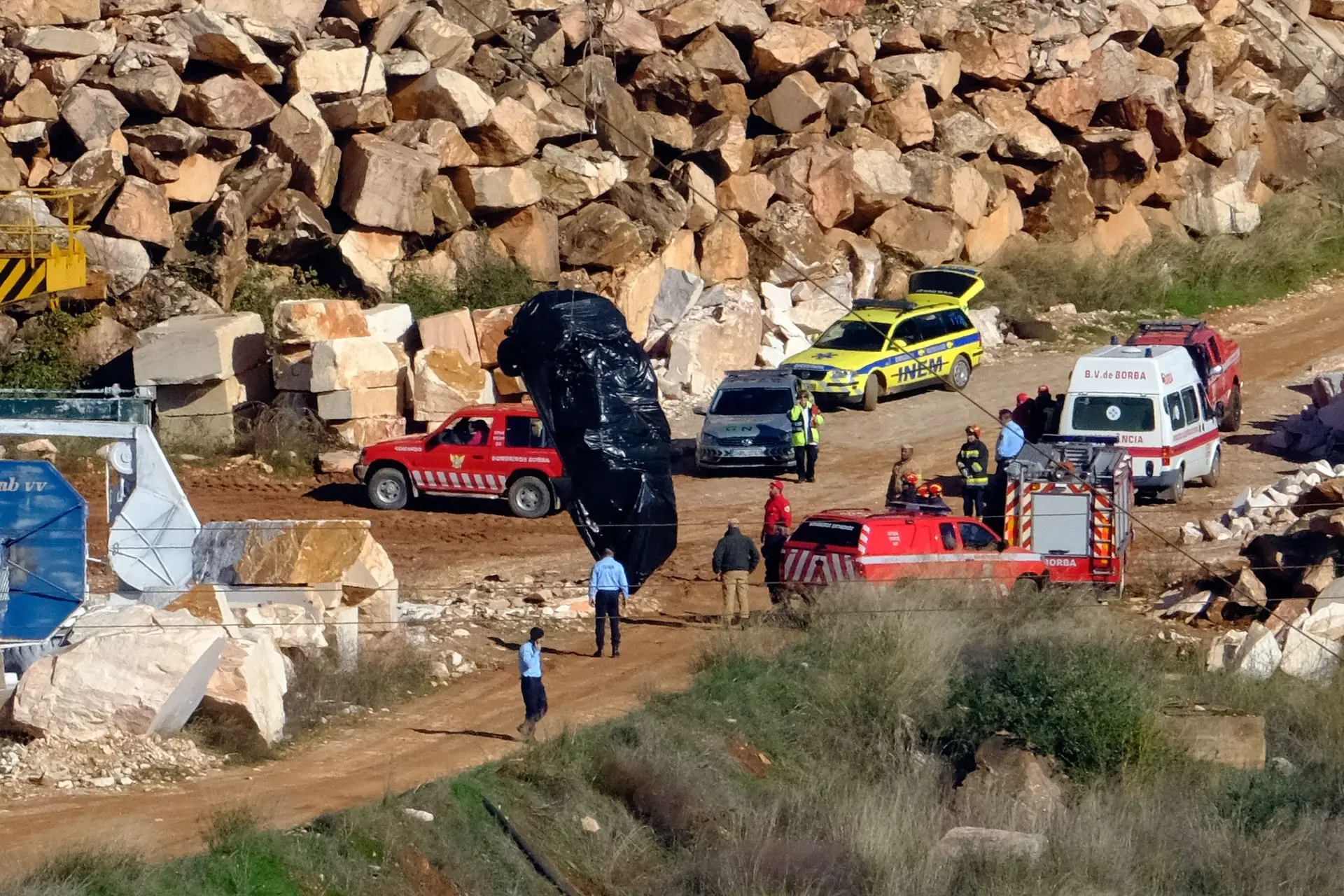 Oito arguidos acusados pelo MP de homicídio e violação de regras de segurança na derrocada de Borba