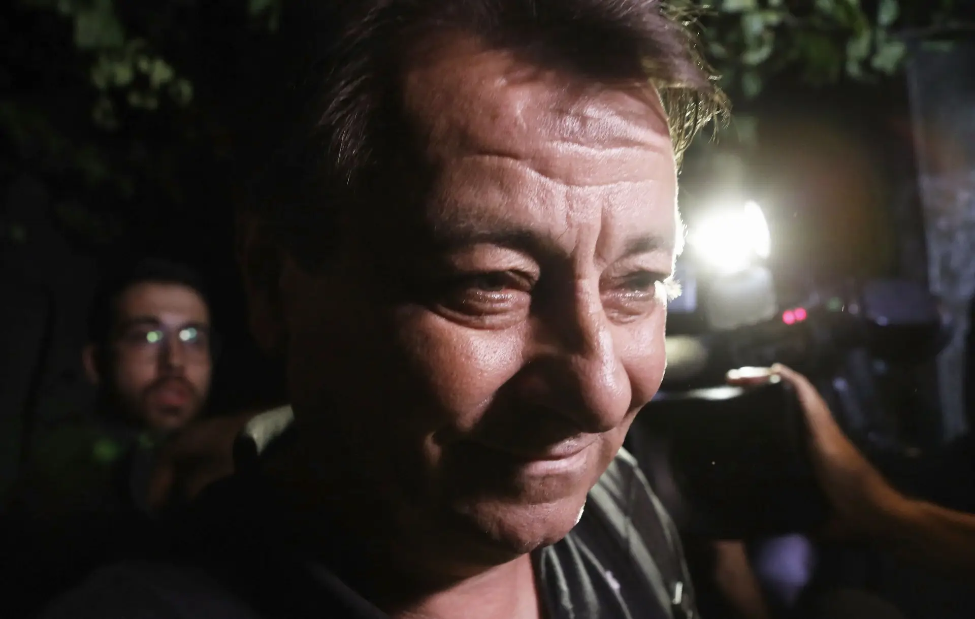 Bolsonaro promete ao Governo italiano extradição de Battisti