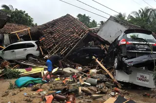 Indonésia apanhada de surpresa, autoridades confundiram tsunami com alterações de maré