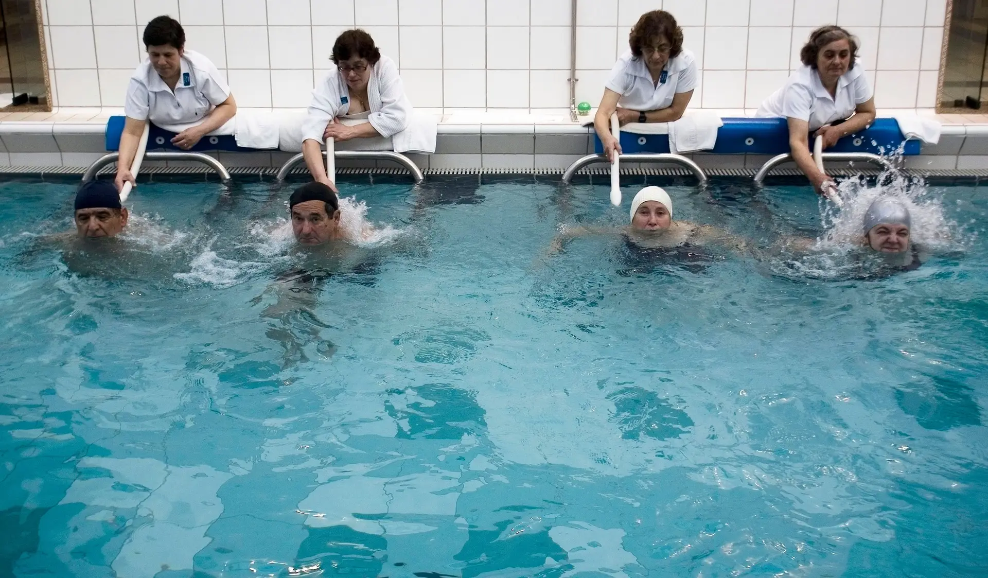 (Arquivo) Pacientes recebem tratamento nas Termas de São Pedro do Sul.