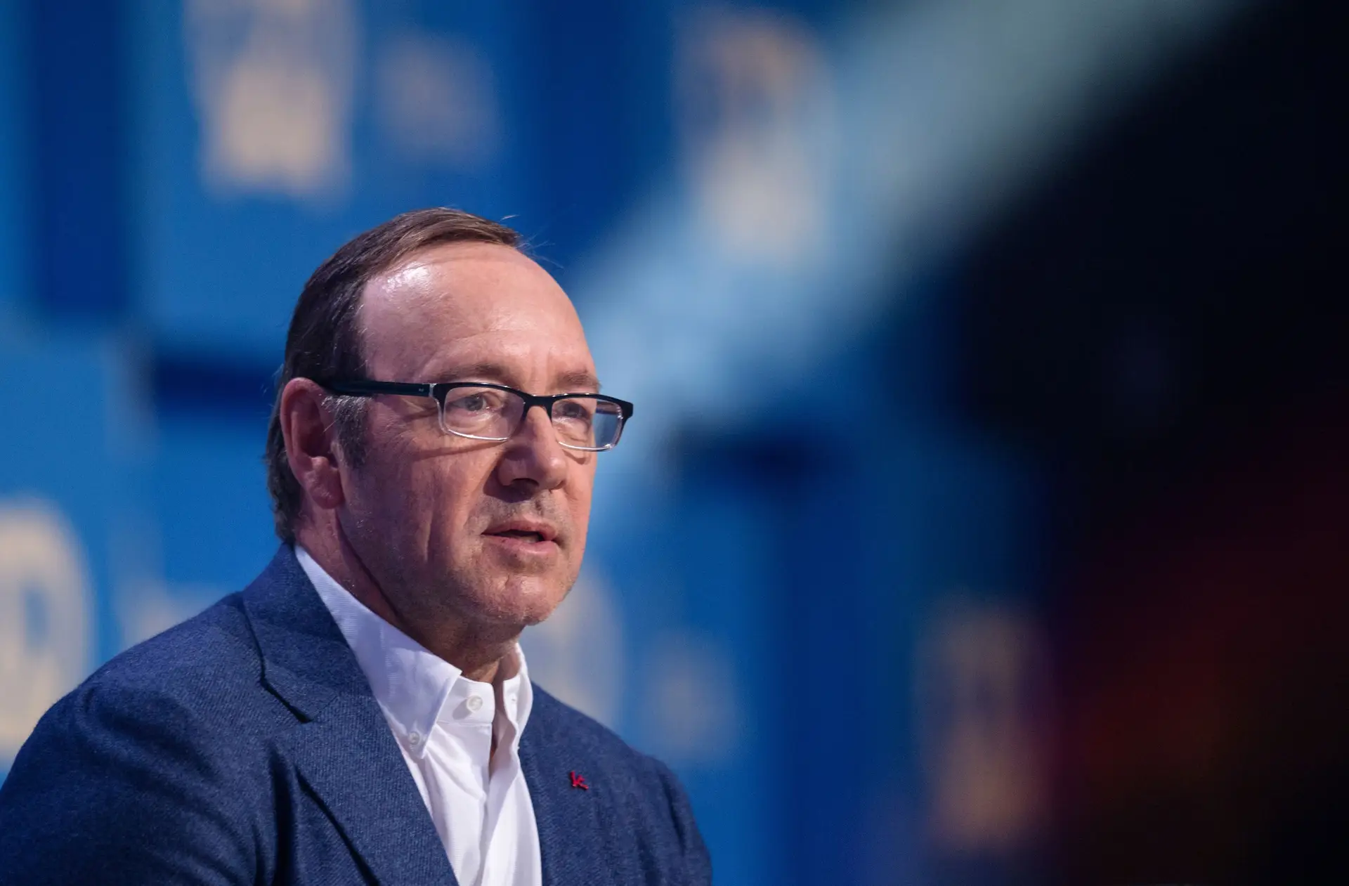 Kevin Spacey terá de pagar 30,3 M€ à produtora de “House of Cards”