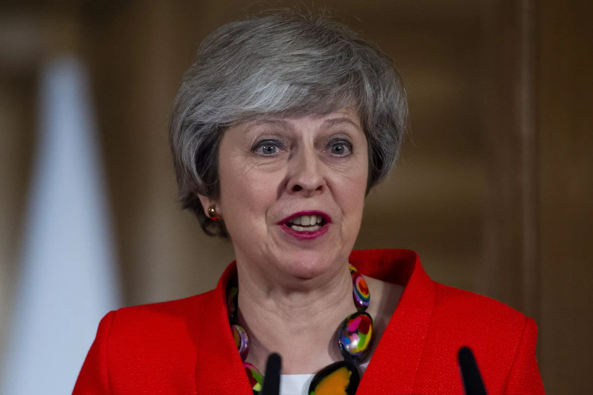 May estará disponível para apresentar plano B ao Brexit