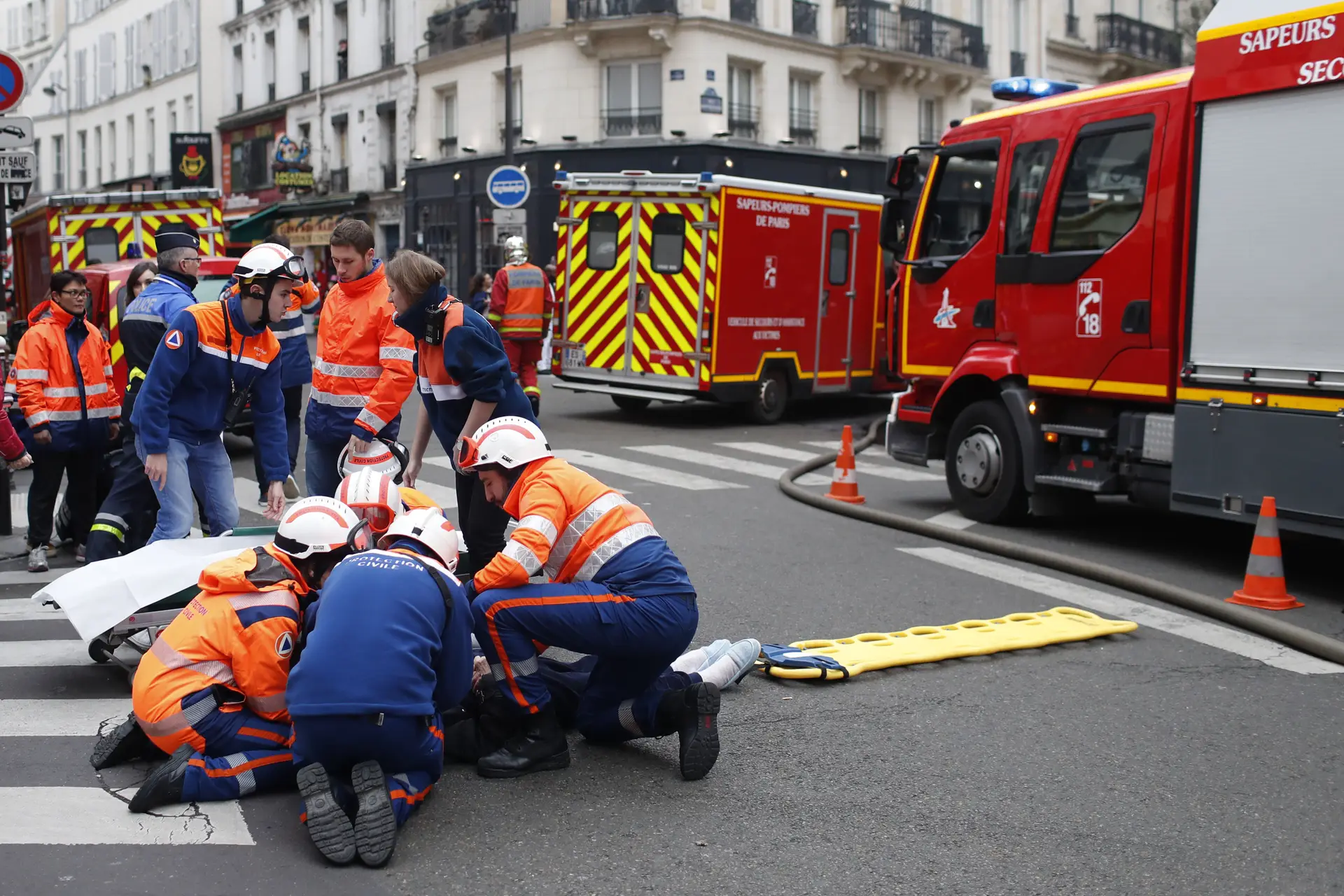 Dezenas de feridos na forte explosão em Paris
