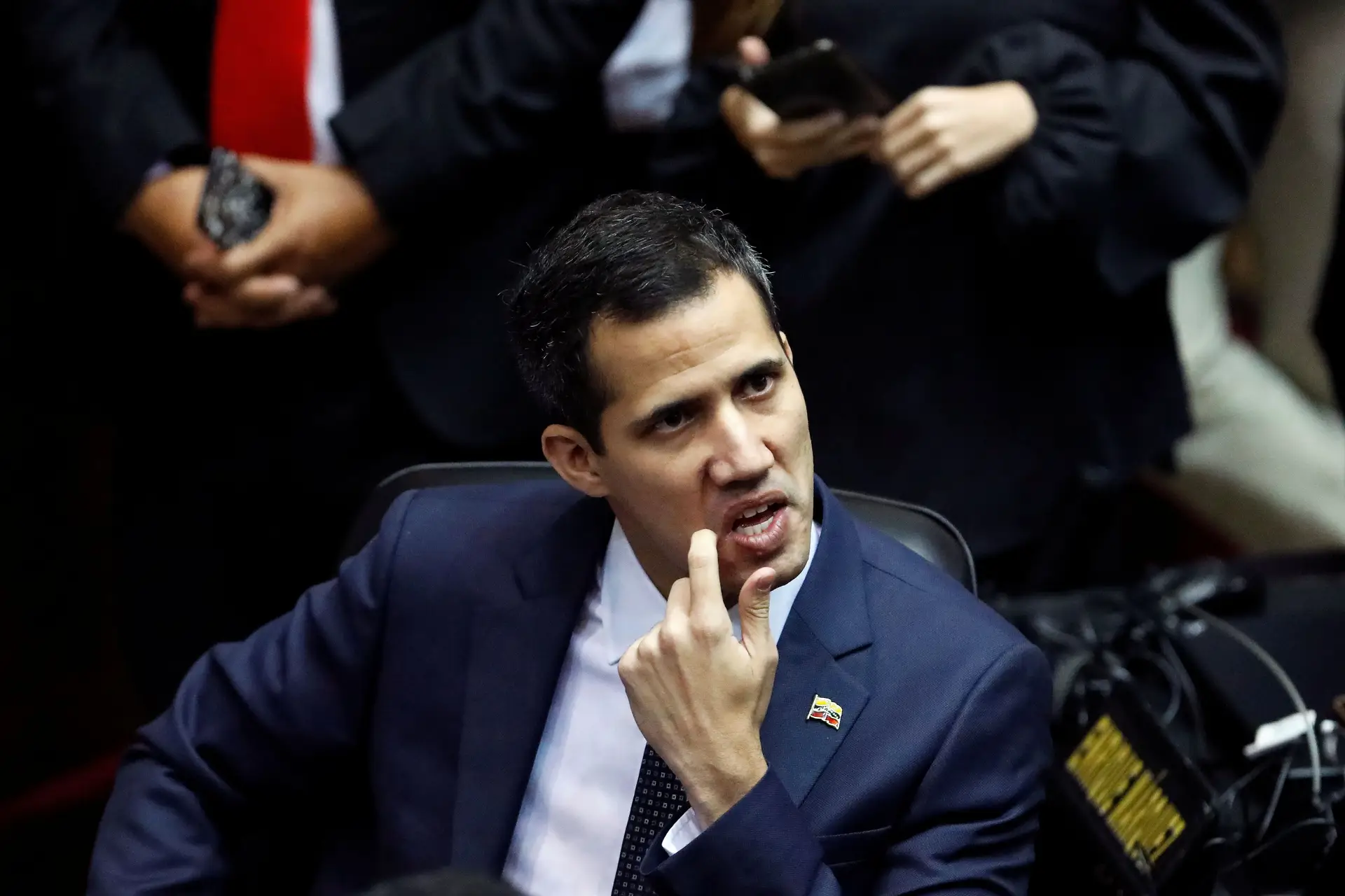 Serviços secretos venezuelanos detêm presidente do parlamento