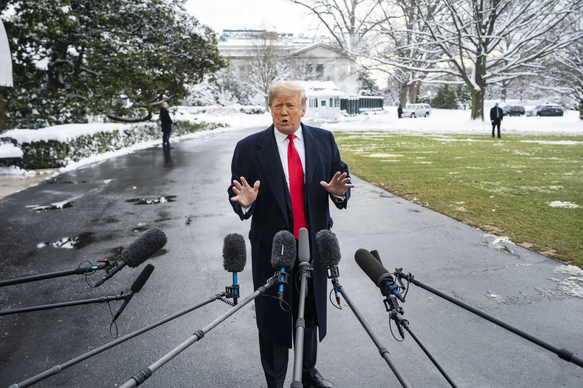 Donald Trump nega ter trabalhado para o Governo russo